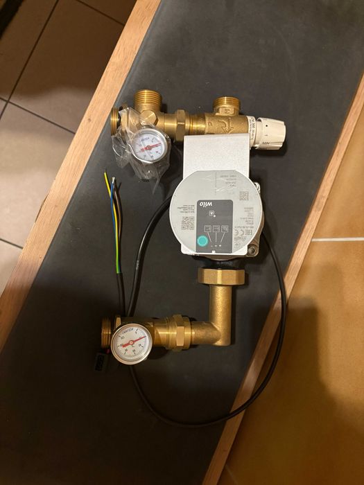 Grupa mieszająca pompowa do ogrzewanie podłogowego WILO Afriso