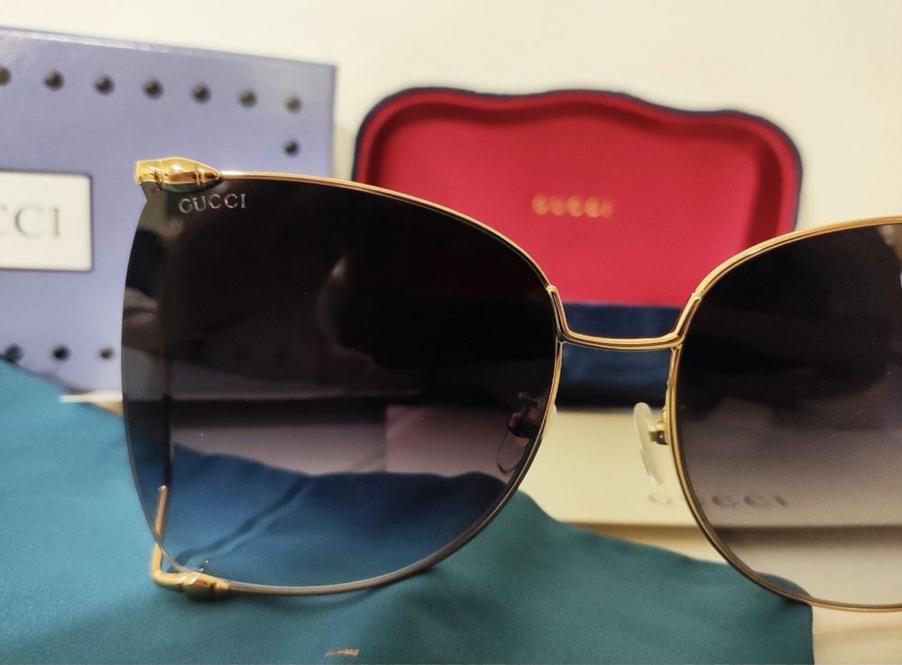 Szare okulary Gucci GG0252 -002S