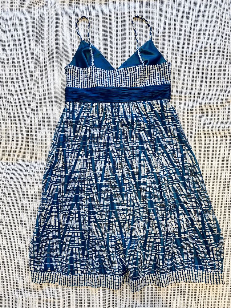 Sukienka BCBG Max Azria 100% jedwab