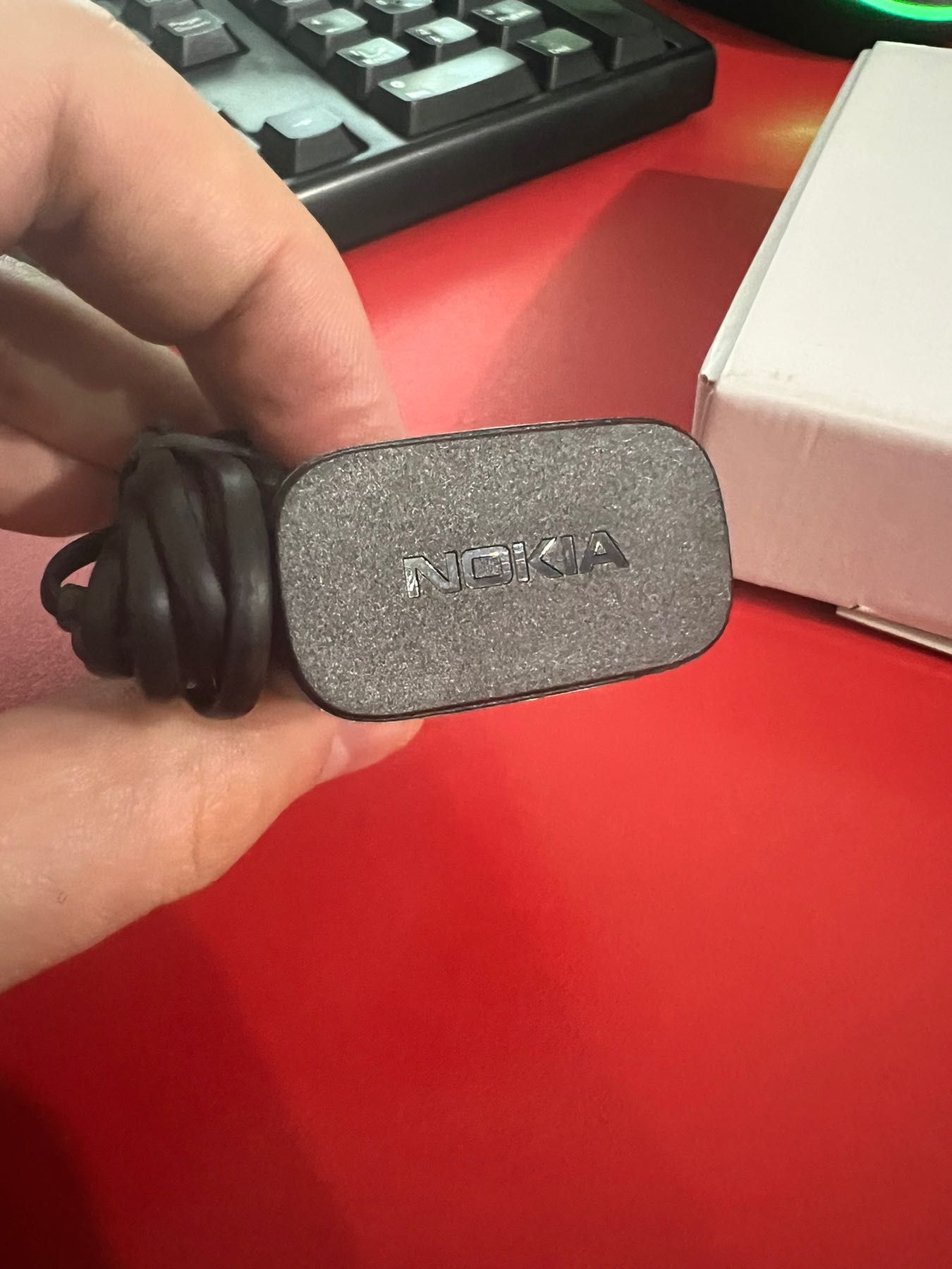 Nokia зарядка microUSB (AC-18E)