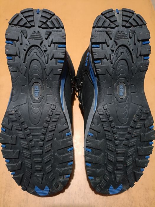 Черевики 44р у гарному стані, клас захисту S3