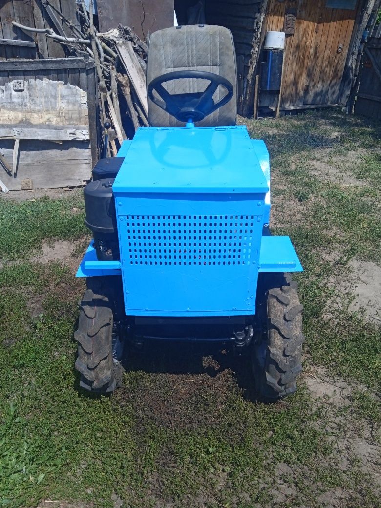 Продам мінітрактор