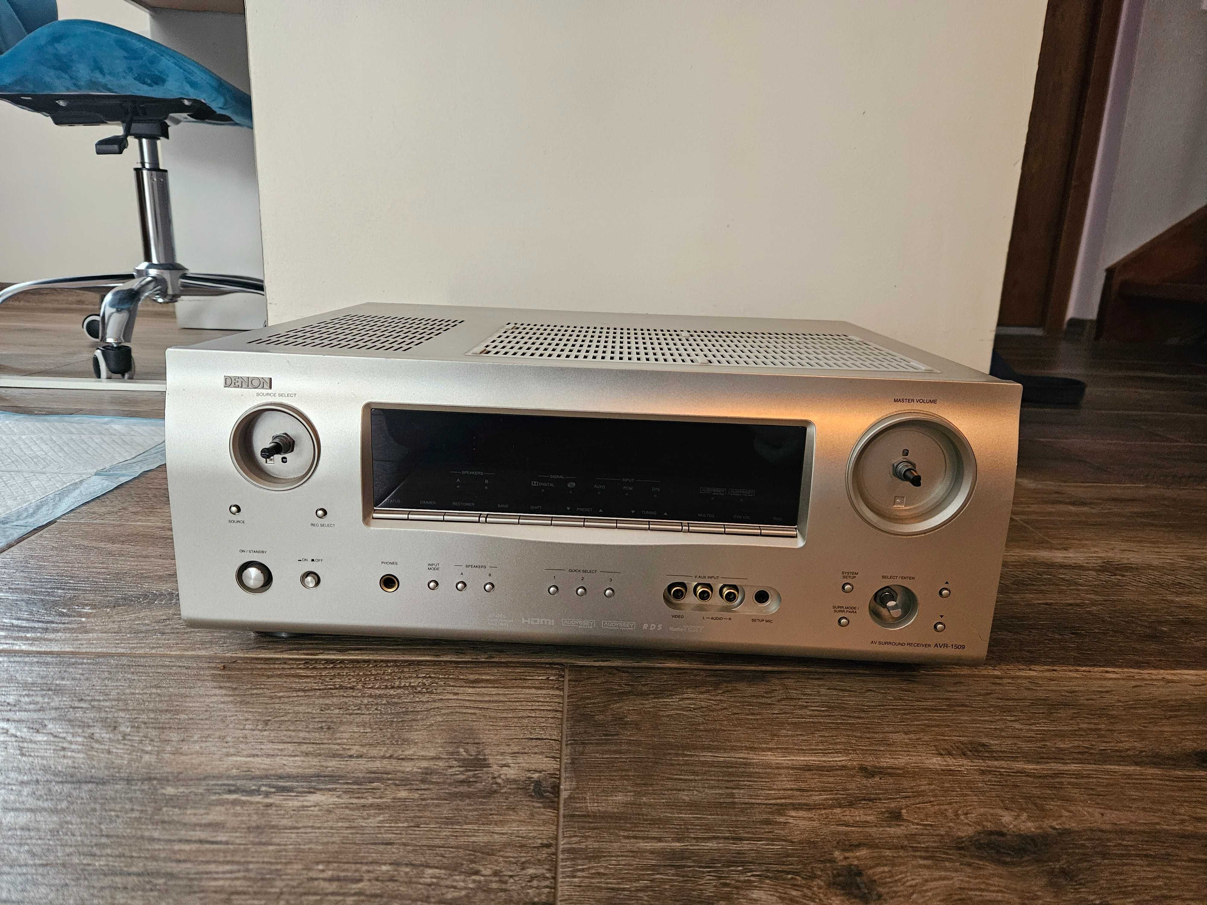 OKAZJA Wzmacniacz Amplituner kino domowe hdmi Denon avr 1509 uszk