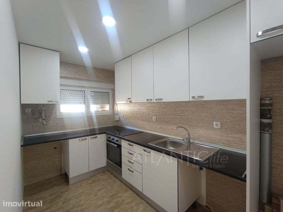 Excelente T2 Totalmente Renovado na Arrentela, Seixal!