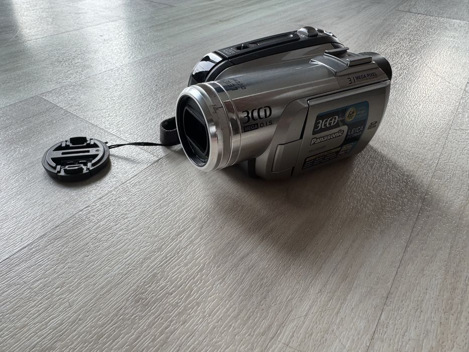 Kamera Panasonic NV-GS320