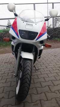 Yamaha FZR 600 3HE Genesis (nie CBR GSXR Ninja Zx)