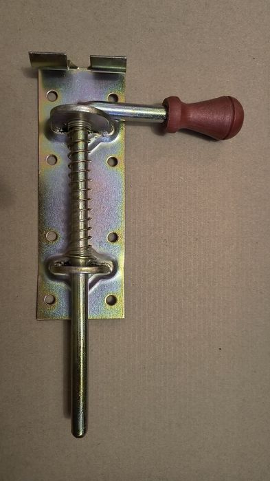 Засов для воріт, дверей