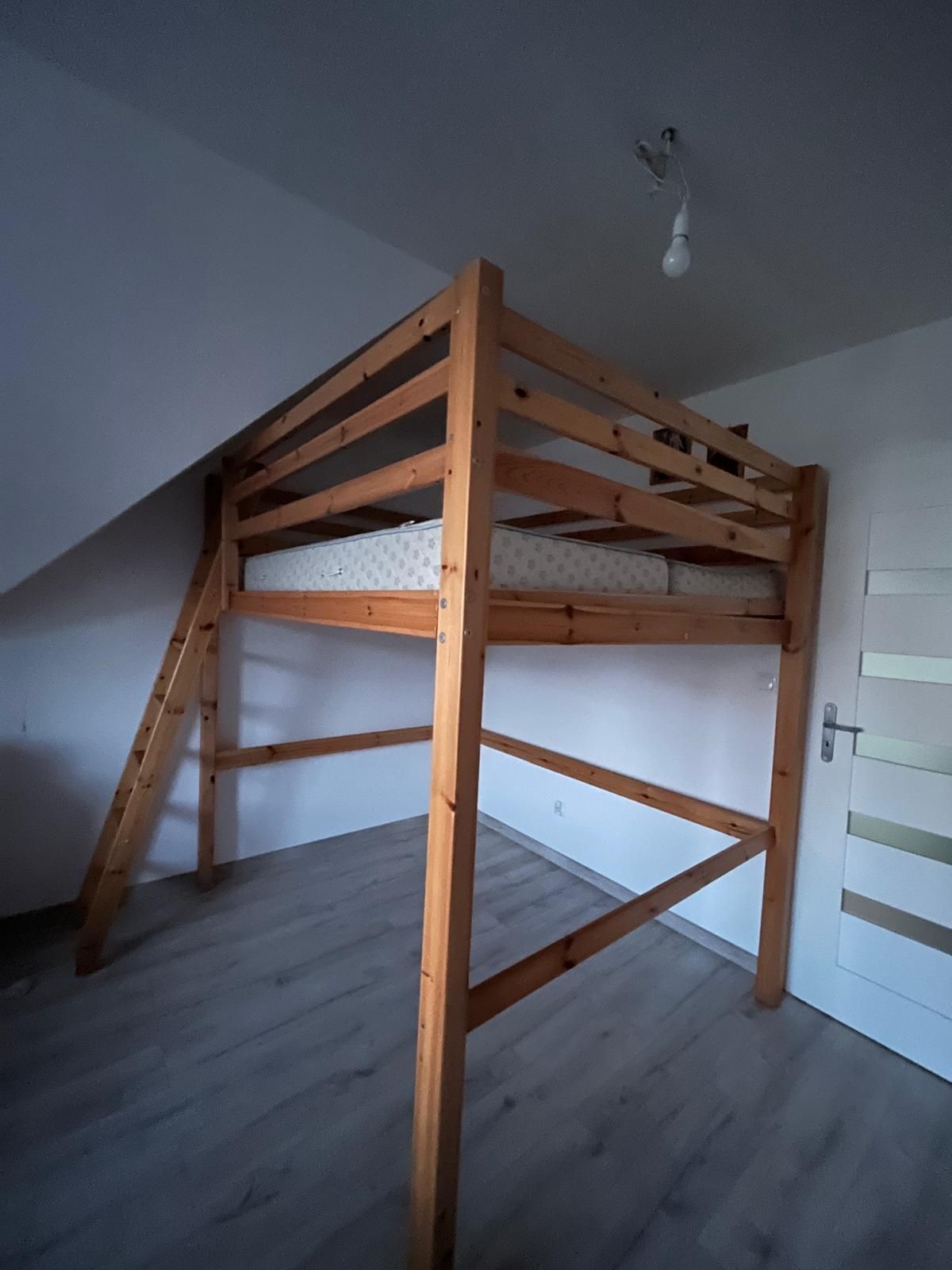 Łóżko piętrowe Ikea