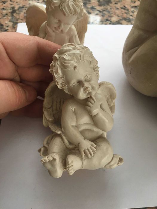 Anjos decorativos usados