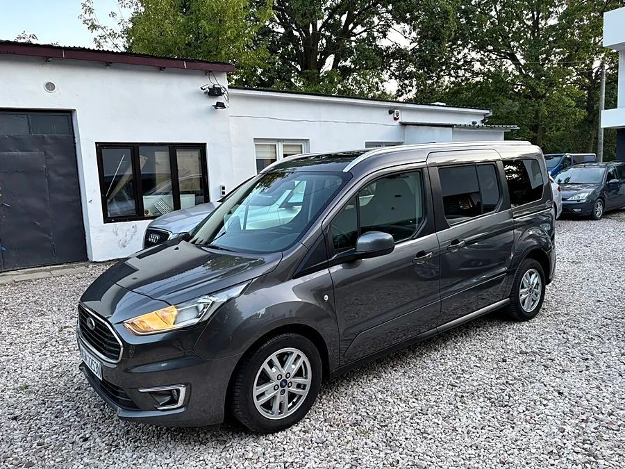 Ford Tourneo Connect Grand Long TITANIUM Lift Navi Kamera Panor Climatr 7 osób Nowy Rozrząd 2019r