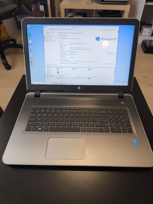 HP Pavilion 17" – i5 / 8 GB RAM / 1 TB HDD – nowa bateria, torba i ład