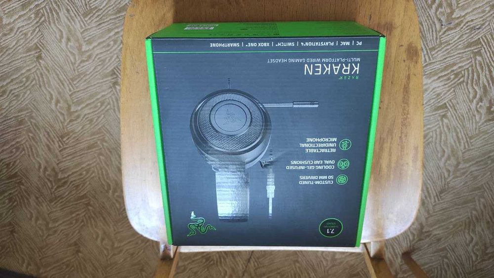 Наушники Razer Kraken RZ04-02830200-R3M1