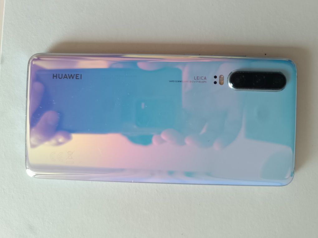 Huawei p30 ideal para peças.