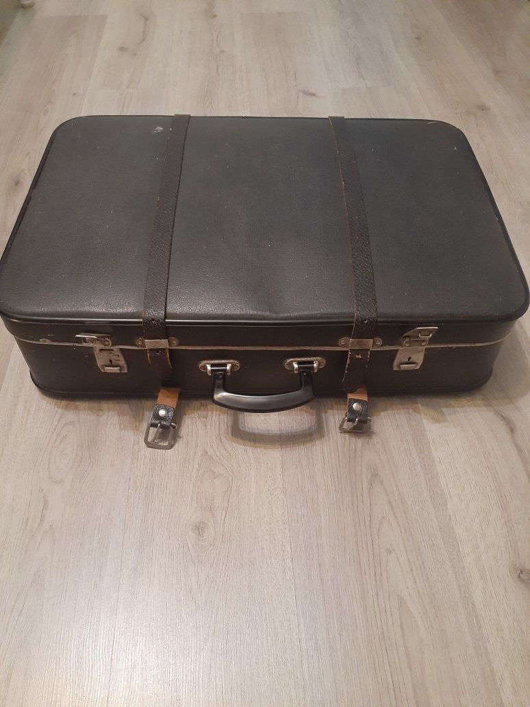 Старинный чехословацкий чемодан"Kazeto"