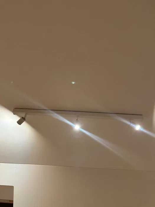 ==BÄVE Ikea Lampa sufitowa LED, 3 reflektory, biały Stan BDB==