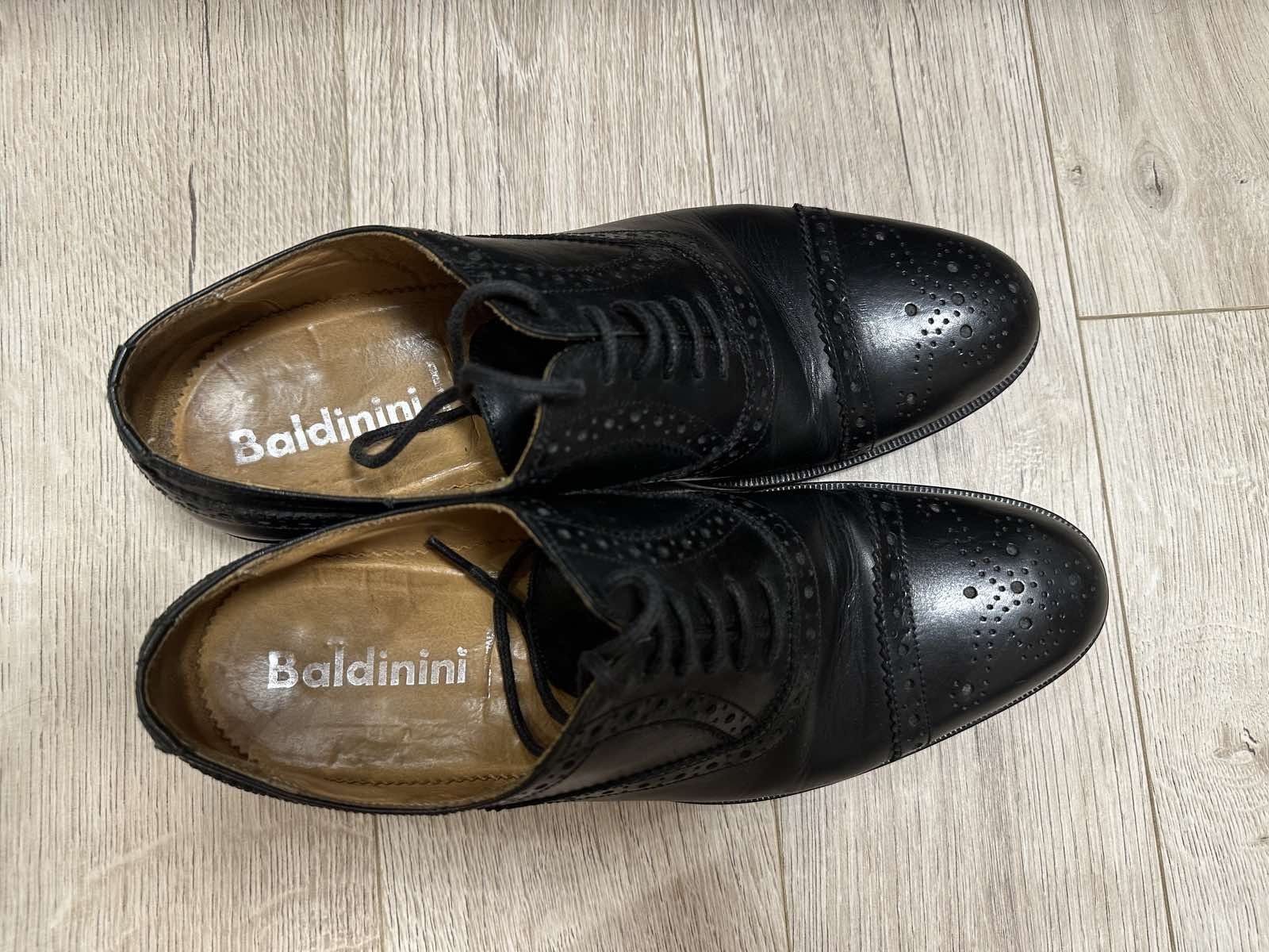 Чоловічі туфлі Baldinini 41 розмір