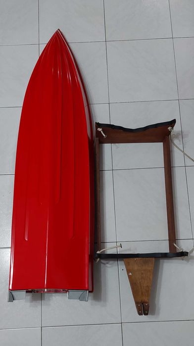 Lancha / barco RC Casco em Fibra. Modelismo Baixa de preço