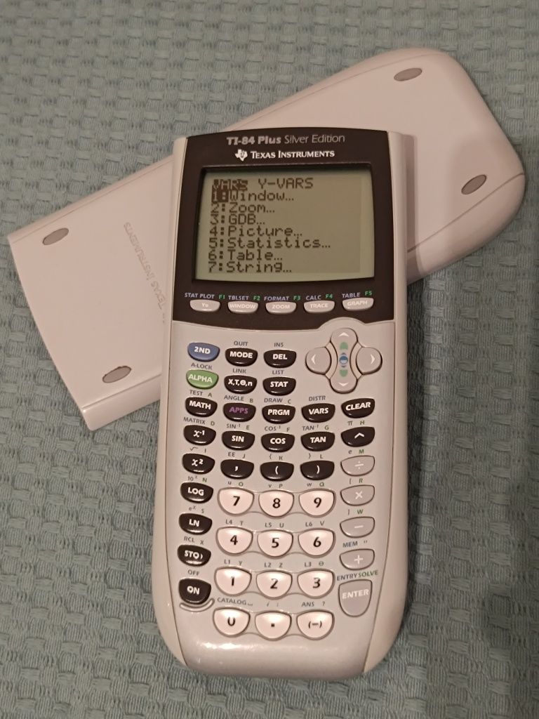 Calculadora TEXAS TI 84 PLUS Silver Edition