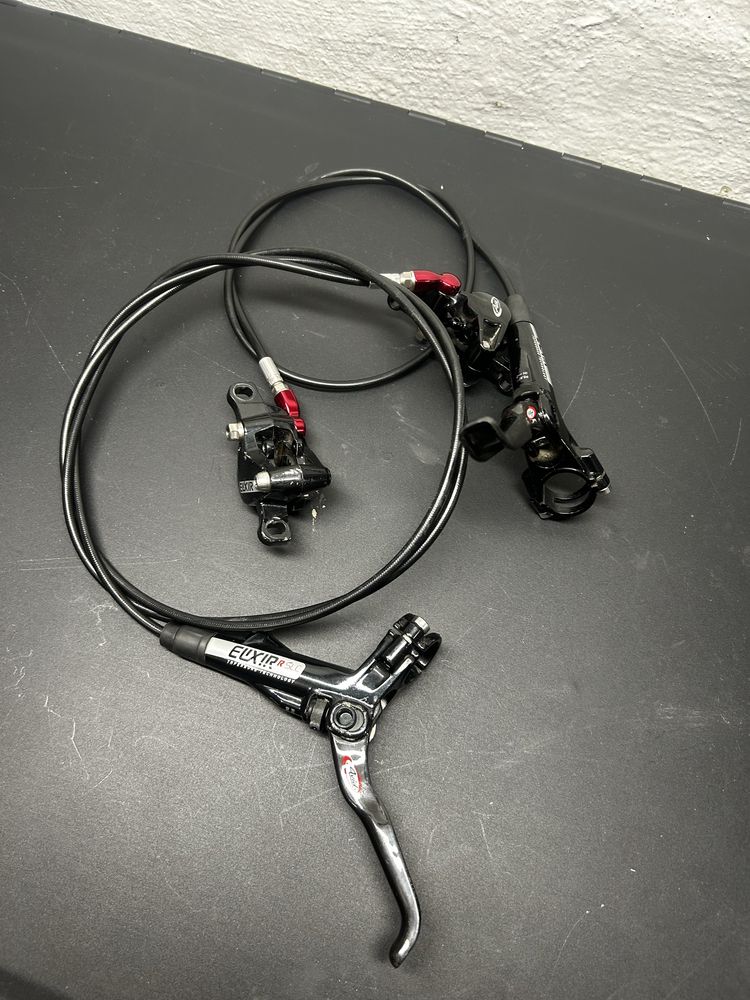 Hamulce tarczowe hydrauliczne Avid Elixir carbon zacisko przod tył