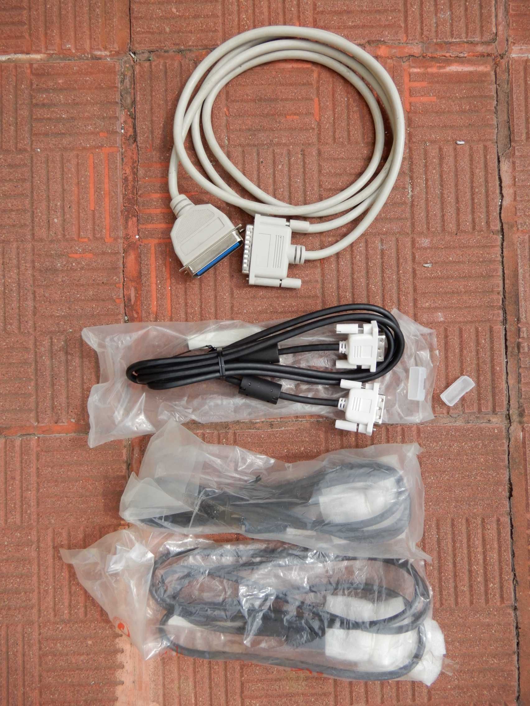 Kable PC 3x DVI oraz IEEE 1284 nowe