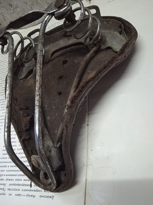 Велосипедное седло от орленка. Клеймо Газ СССР.