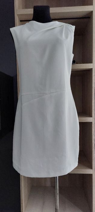 Elegancka Biała ołówkowa sukienka Rozm. 42