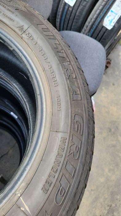 Шини Goodyear 255/55 R18,