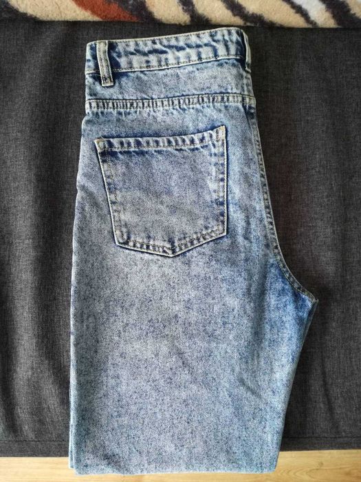 Spodnie jeansowe damskie Sinsay MOM FIT 36