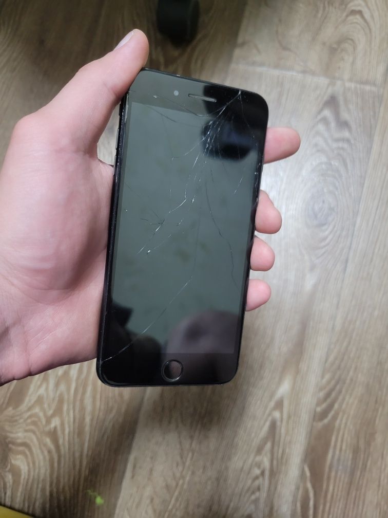 iPhone 7 plus 32 gb