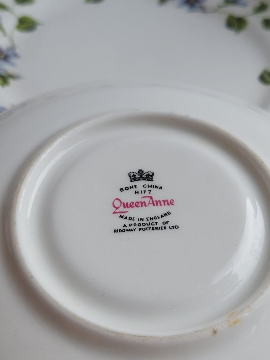 Filiżanka-Trio - Queen Anne - Made in England, Bone China