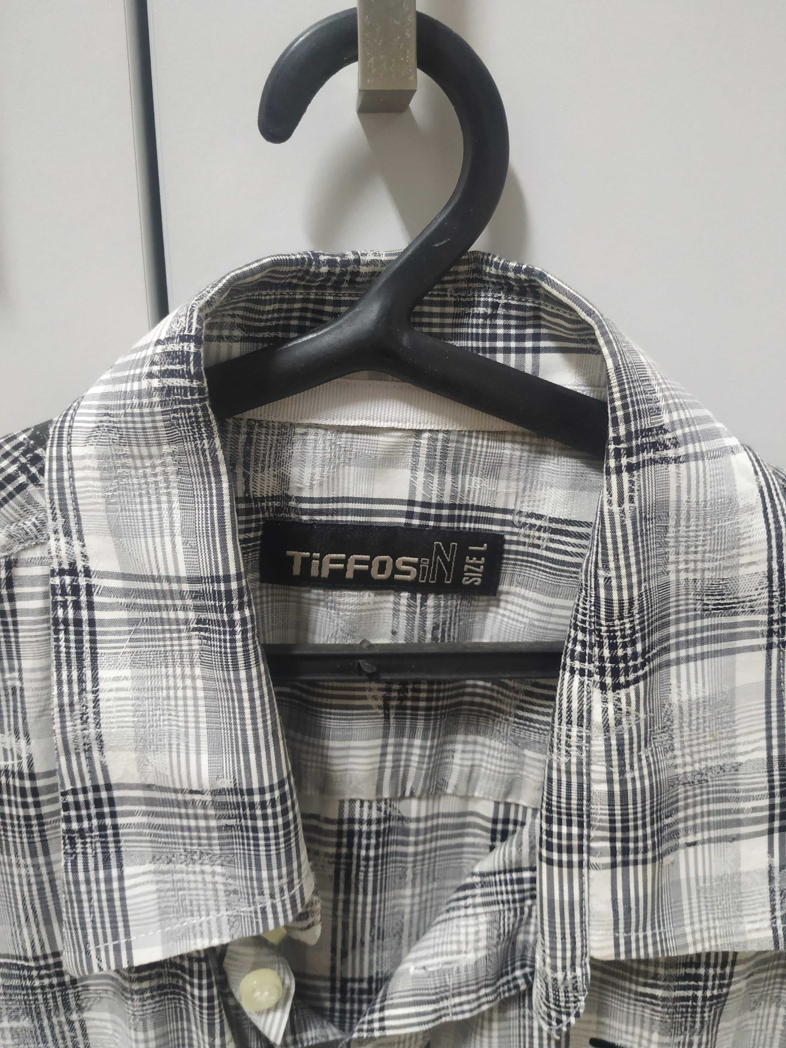 Camisa manga curta L Tiffosi riscas pretas