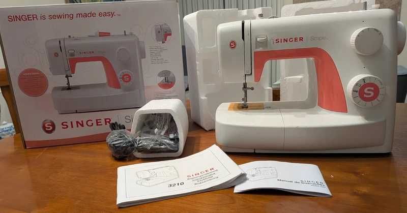 Máquina de costura Singer Simple 3210_NOVA