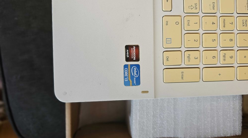 Laptop Samsung 370R5E-S05 – na części / do naprawy