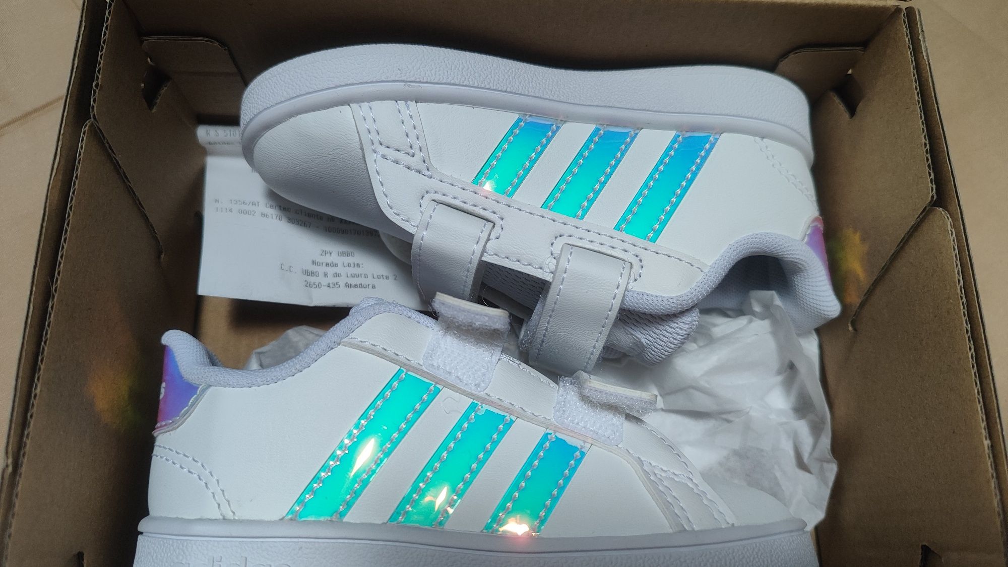 Tennis adidas criança NUNCA USADOS n22