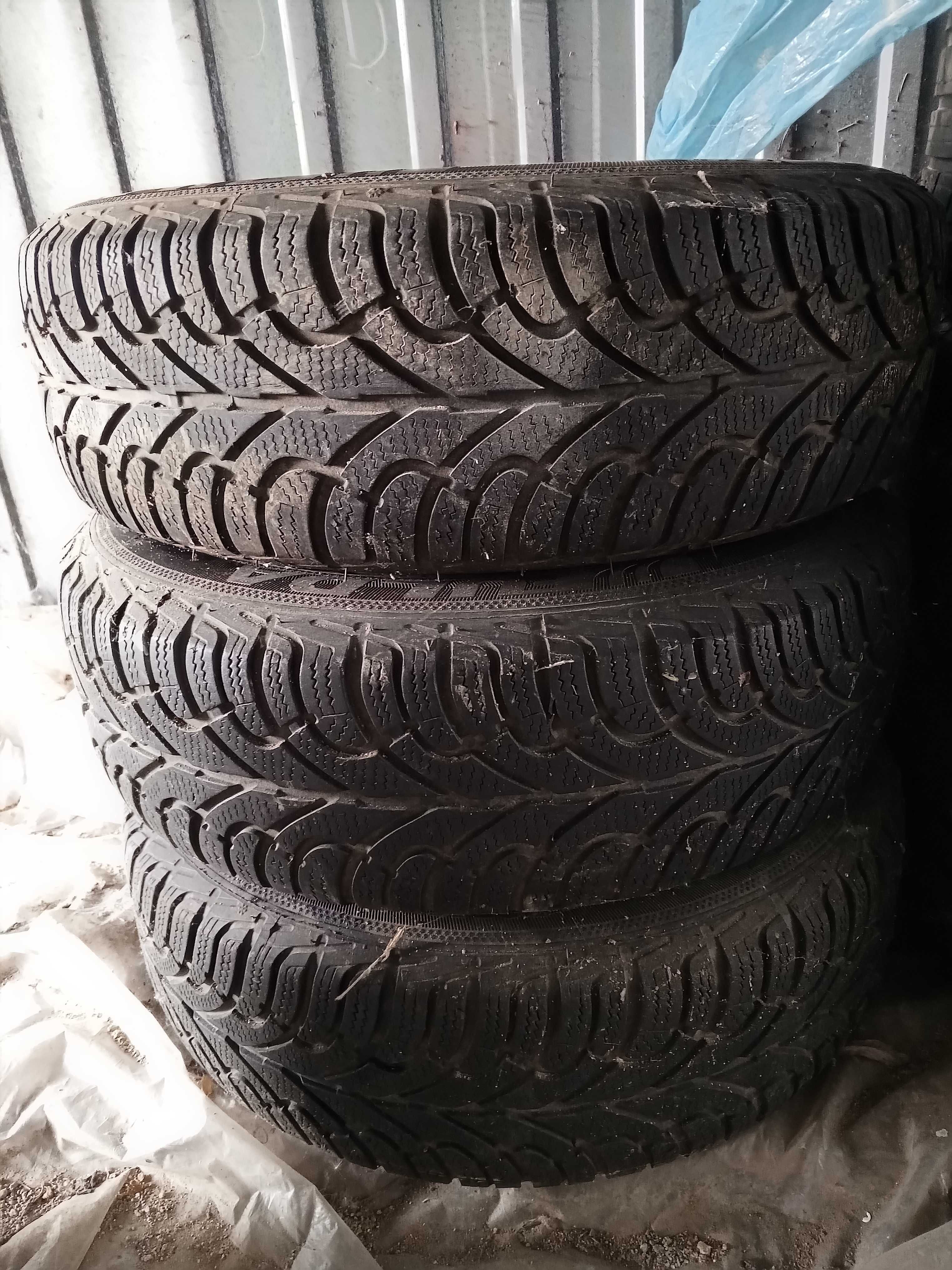 Opony zimowe 185/65 R15