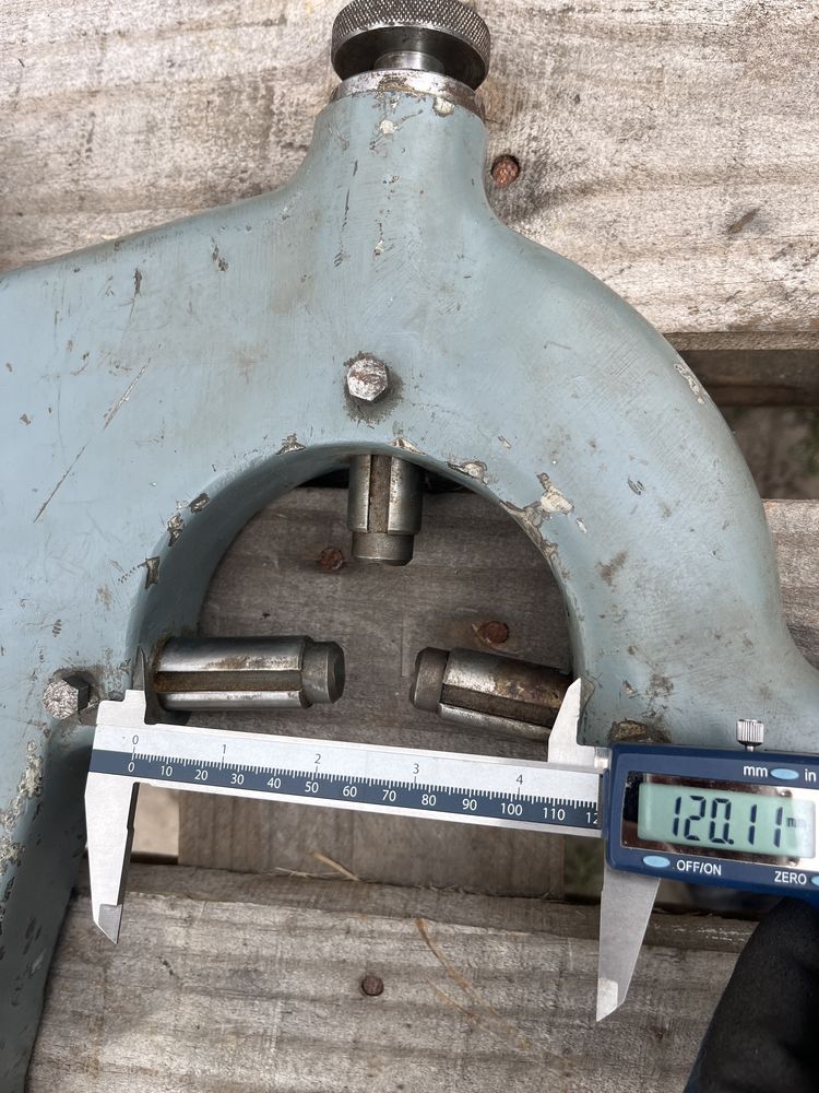 Podtrzymak, podporka, okular do tokarki 120 mm – żeliwna konstrukcja
