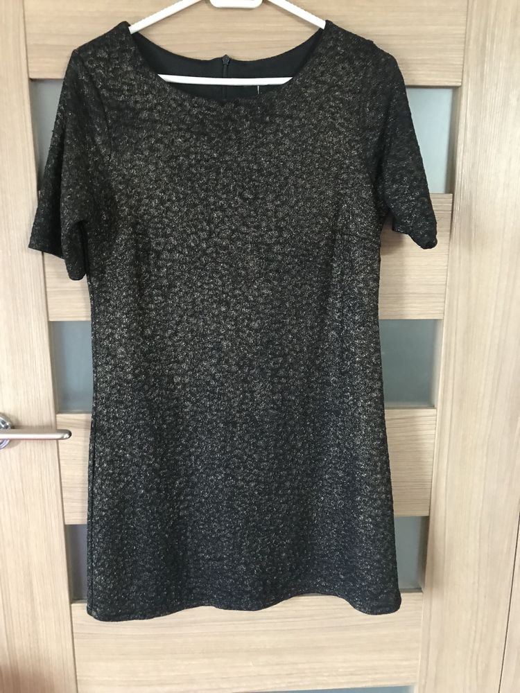 Sukienka 36 brokat