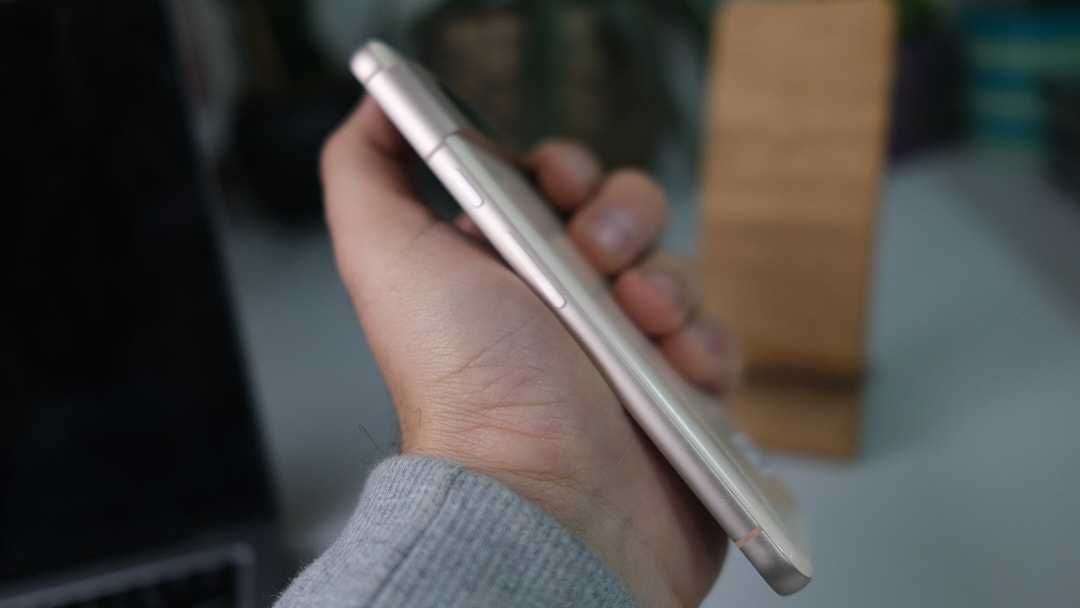 Google Pixel 8 8/128GB Rose Neverlock