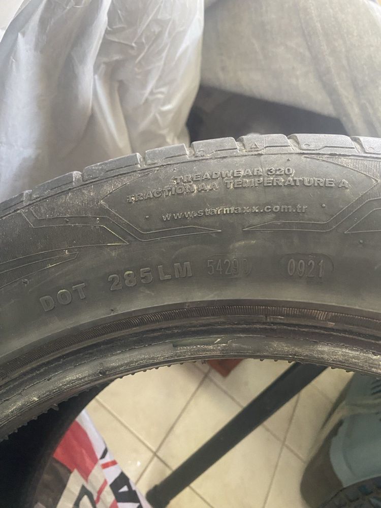 Продам Шини 215/55/r17 starmaxx