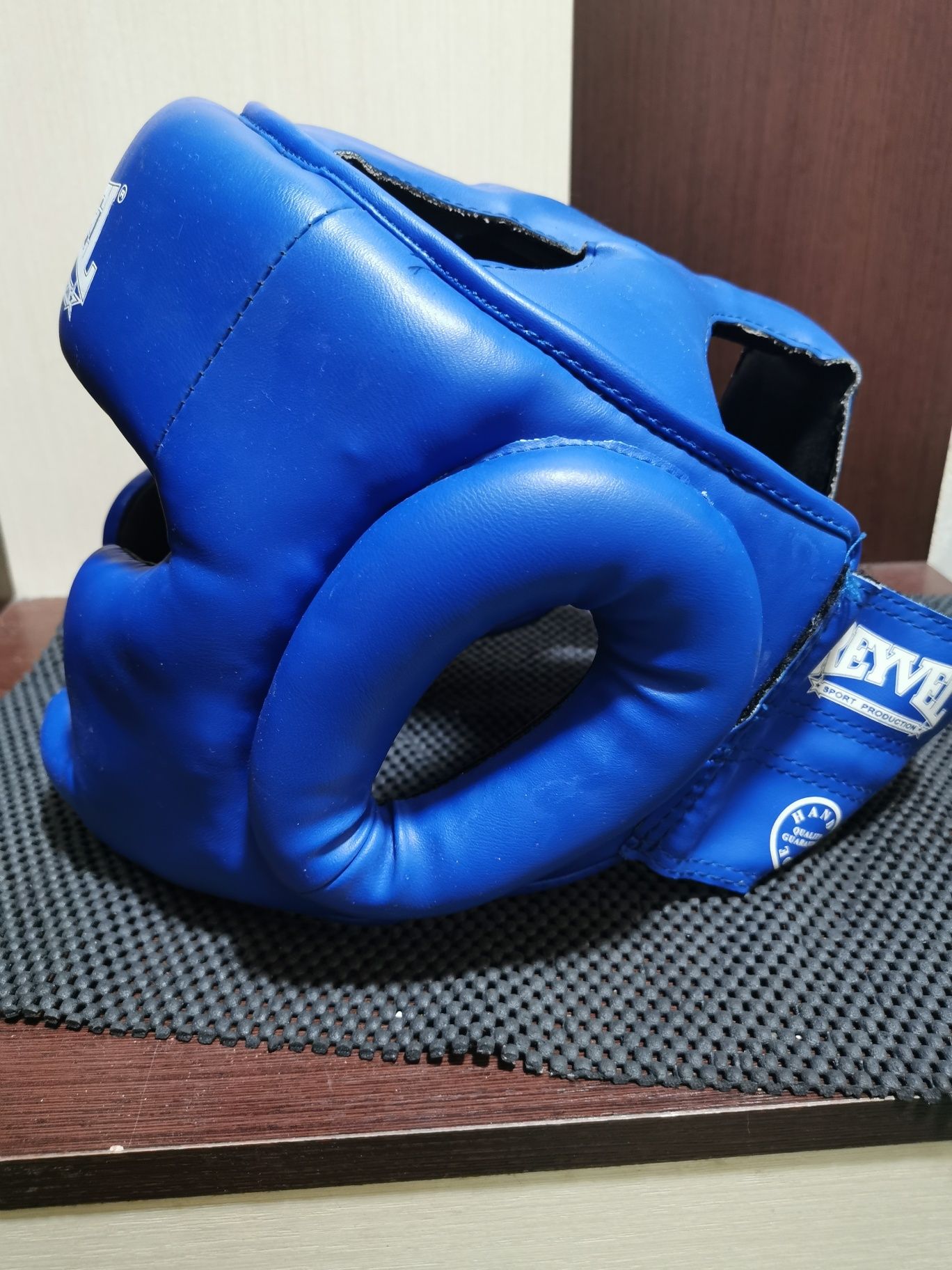 Шлем боксерський, закритий Everlast, розмір М