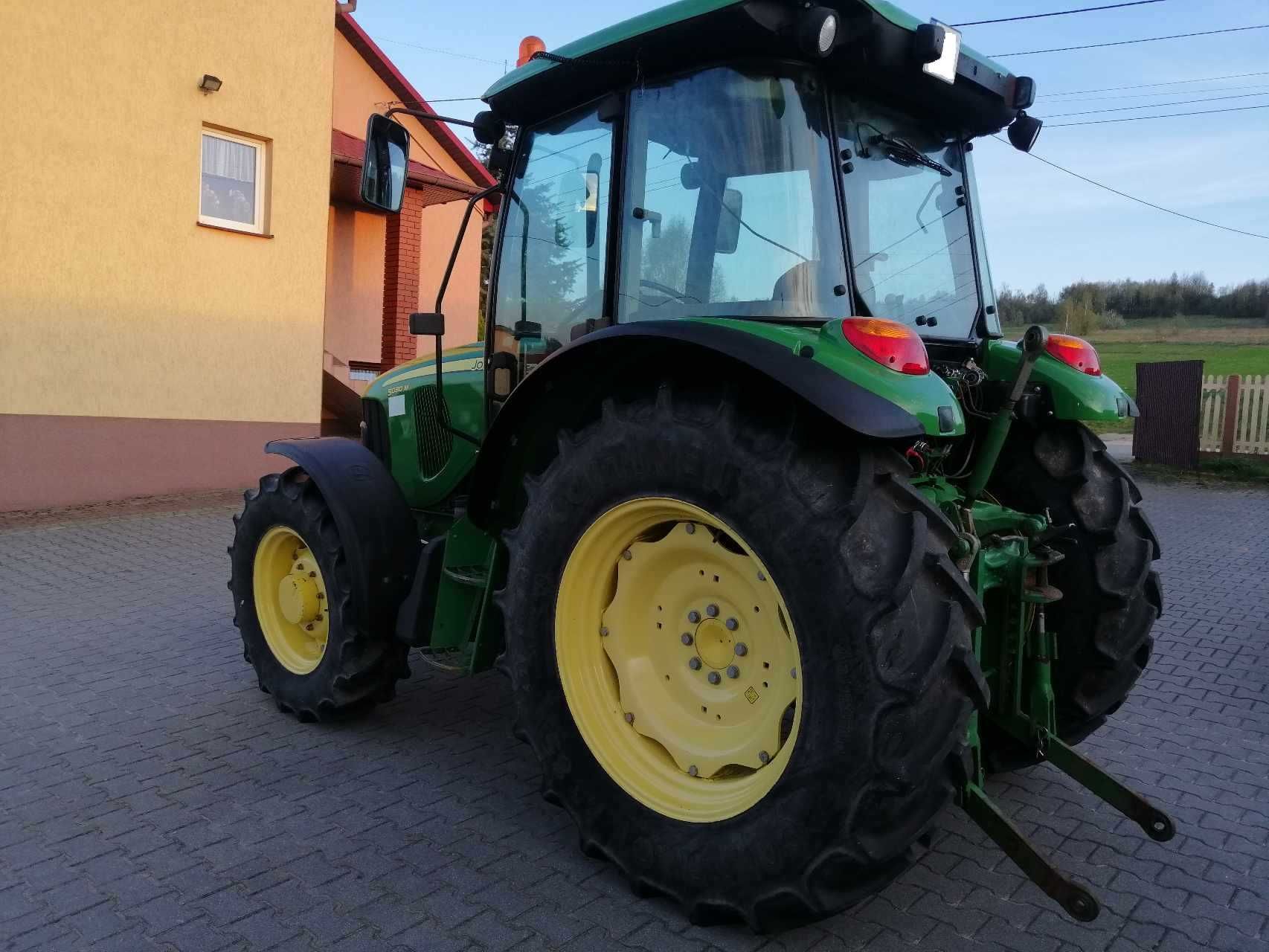 Sprzedam John Deere 5080M