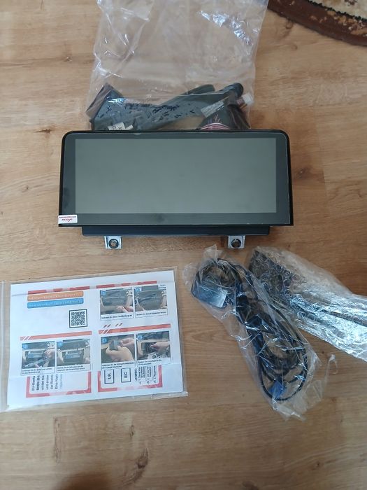 Radio ESSGOO 10.25" Carplay Android