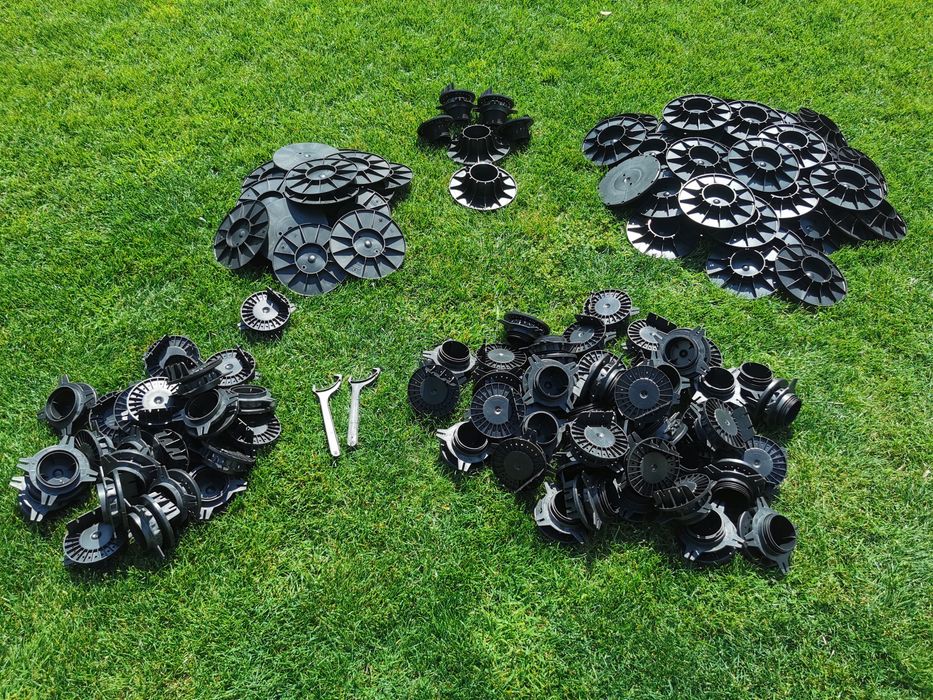 70 szt (5zł/szt) - Wsporniki regulowane do tarasu wentylowanego Syste