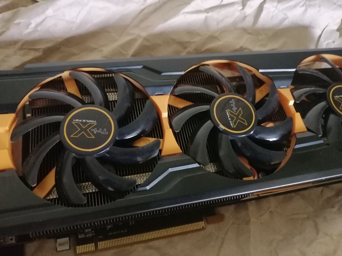 r9 290 8gb sapphire gddr5