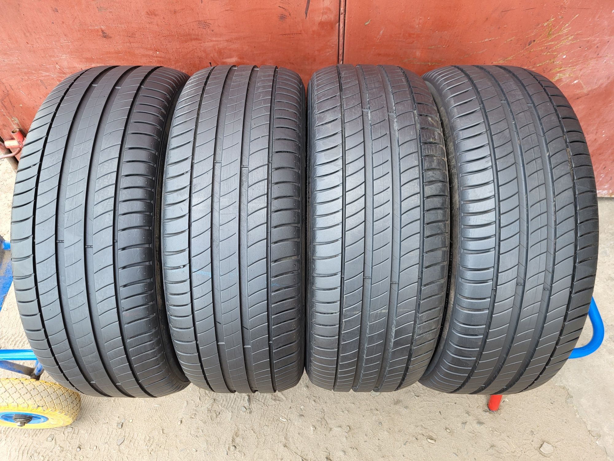 225/50/18 R18 MICHELIN Primacy 3 4шт ціна за 1шт літо шини