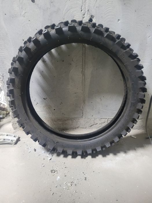 Покрышки kenda 100/90-18 и 90/90-21