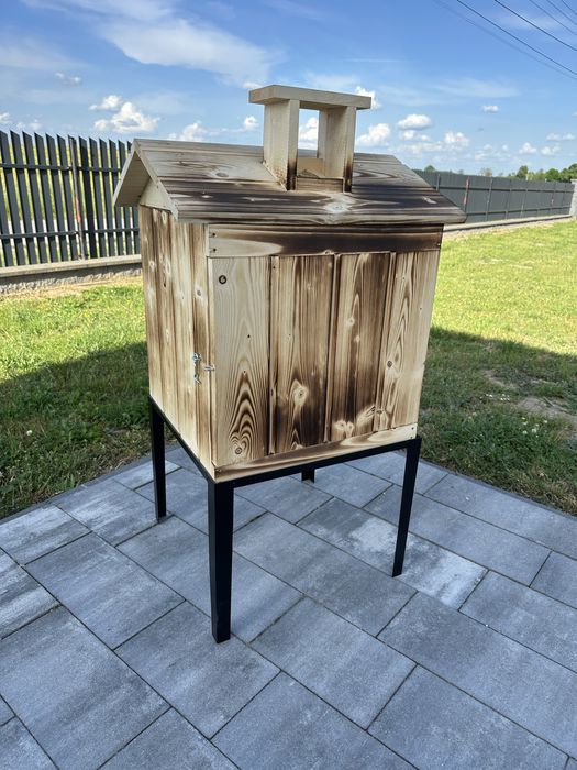 Wędzarnia ogrodowa drewniana wędzok palenisko