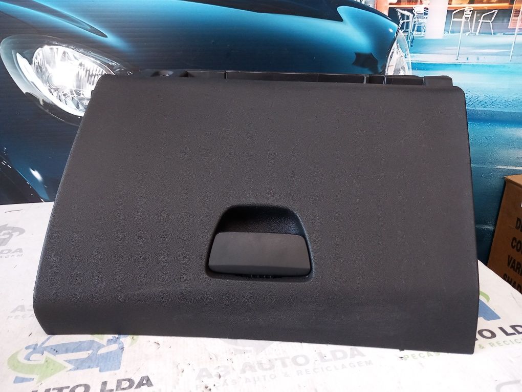 Porta luvas Peugeot 208