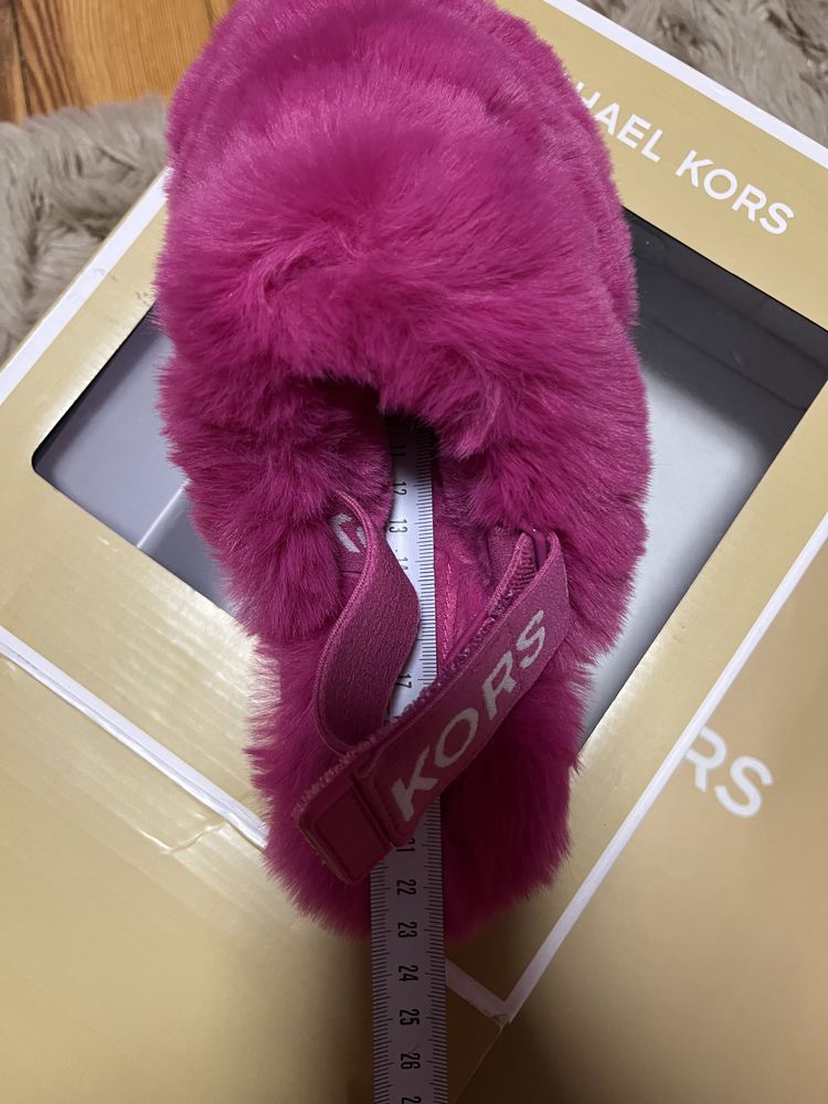 Michael Kors kapci pantofle buty z futerkiem r 36 różowe klapki
