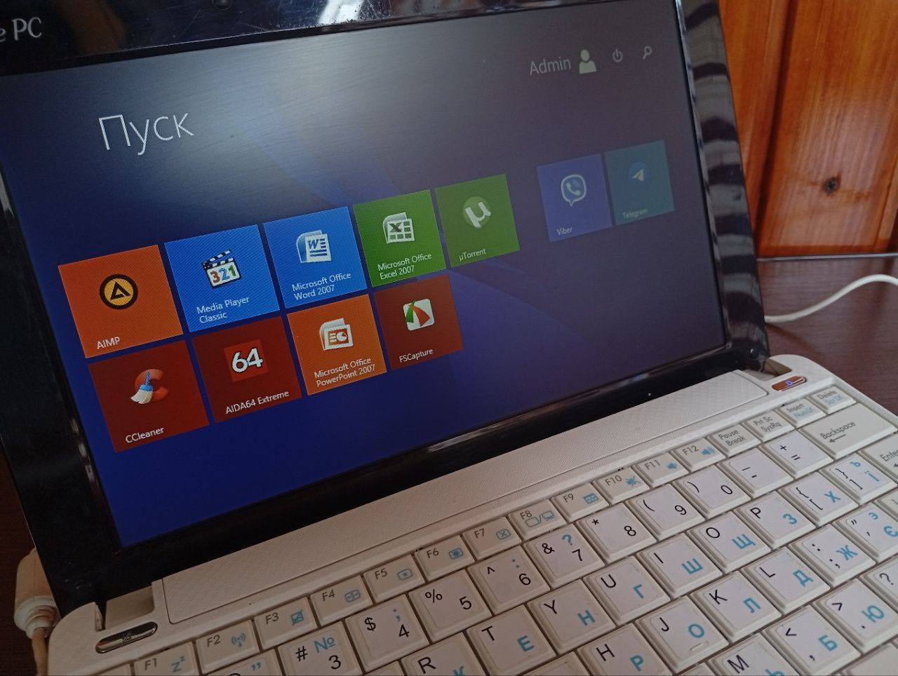 Продам Asus eee pc 1001ha